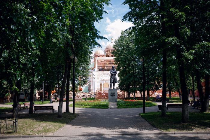 Памятники Чайковскому