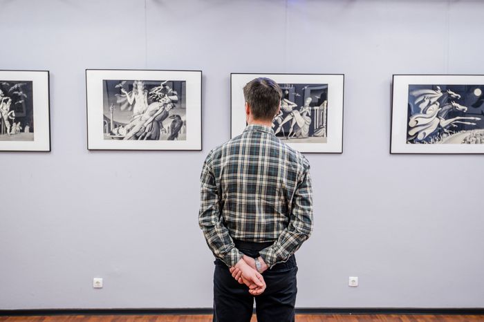 Выставка "Сергей Алимов. Иллюстрации к роману "Мастер и Маргарита" в Ногинске