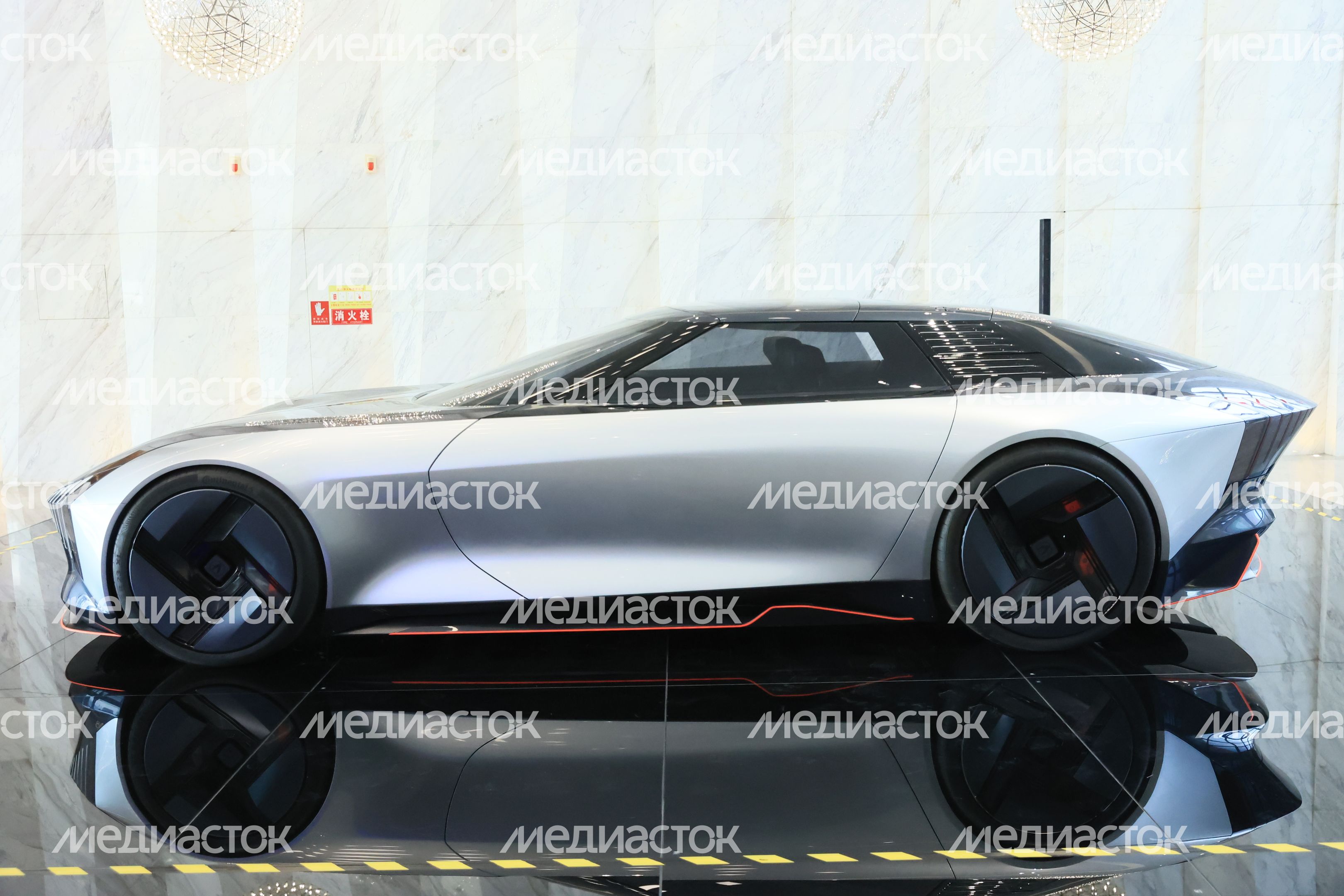 Посещение автозавода Changan Automobile Group в Китае Губернатором Подмосковья