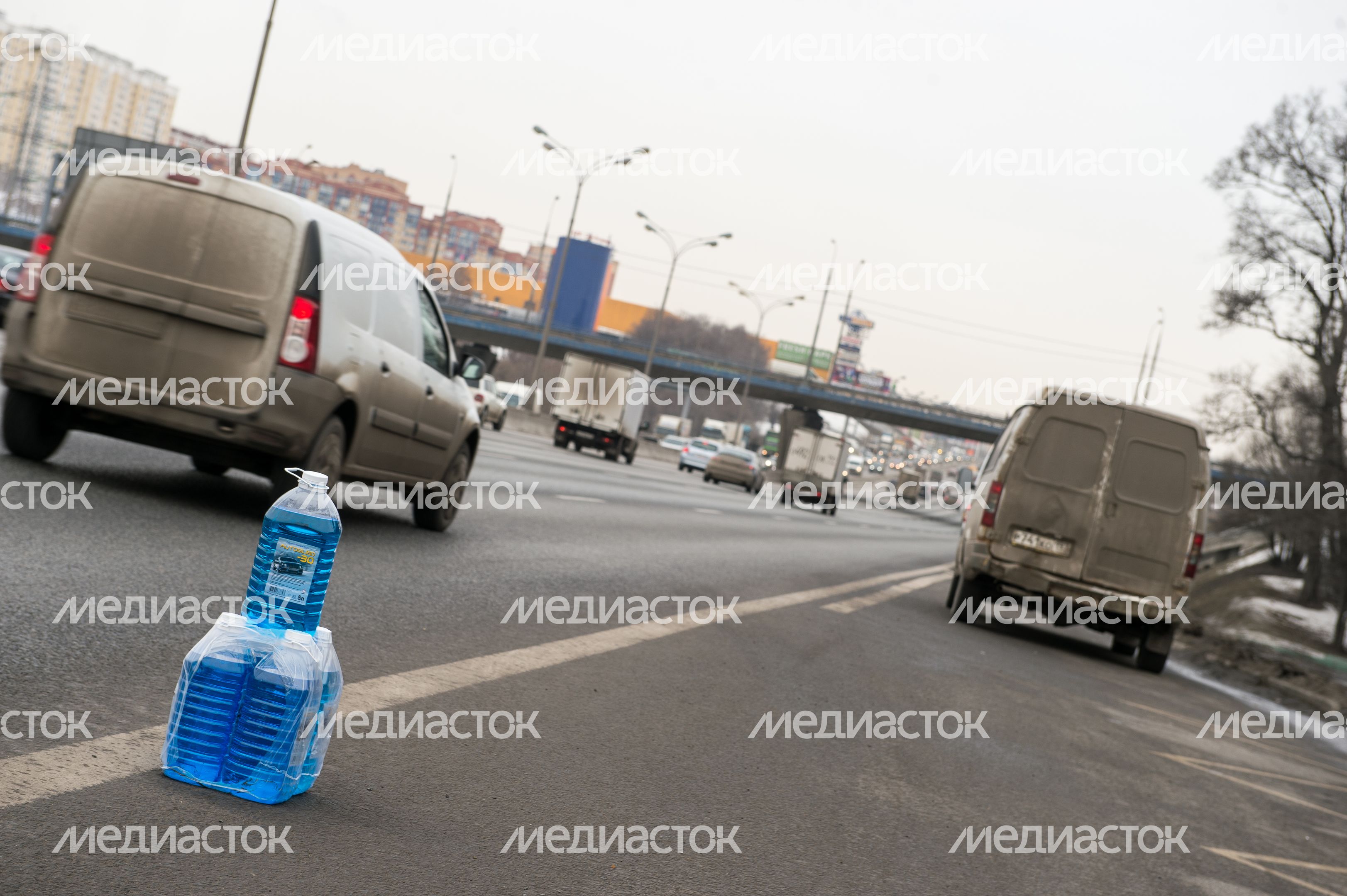 Торговля незамерзающей жидкостью в Москве Торговля незамерзающей жидкостью в Москве