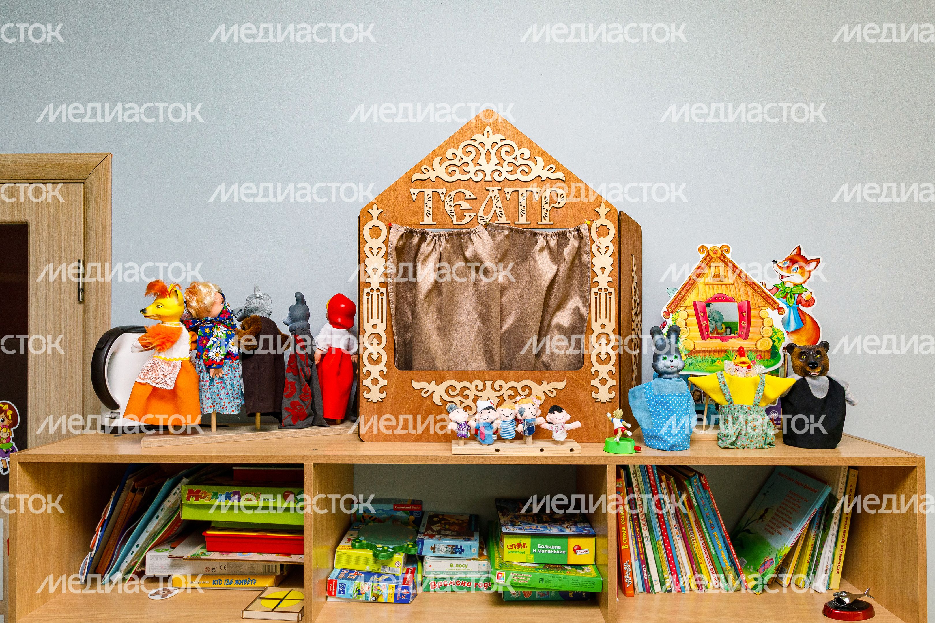 Кукольный театр в детском саду «Улыбка» школы №31 в Химках Кукольный театр в детском саду «Улыбка» школы №31 в Химках