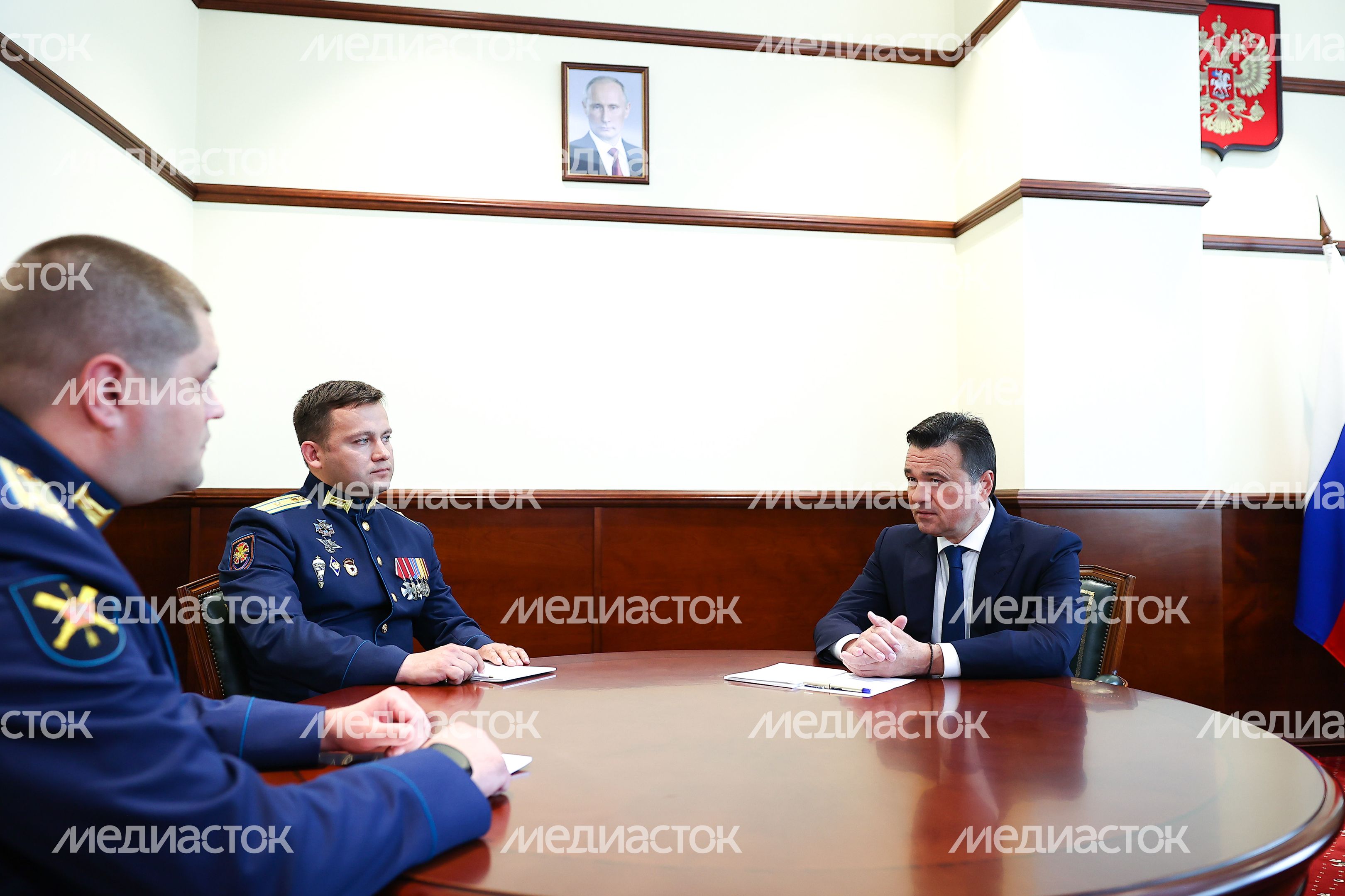 Губернатор встретился  с участниками президентской программы «Время героев»