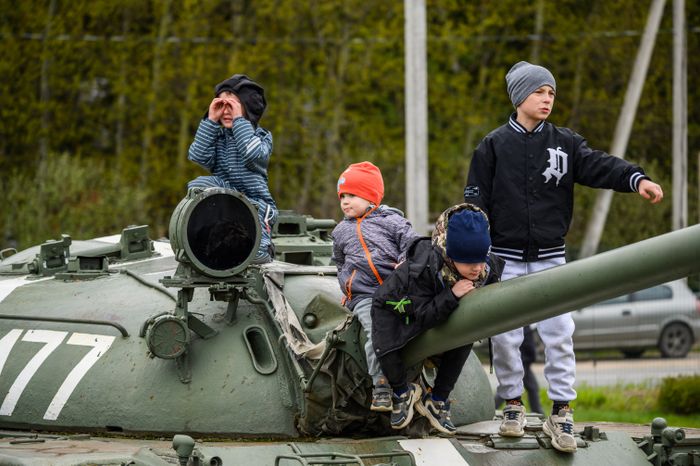 Военно-историческая реконструкция событий мая 1945 года в музее истории танка Т-34 в Мытищах