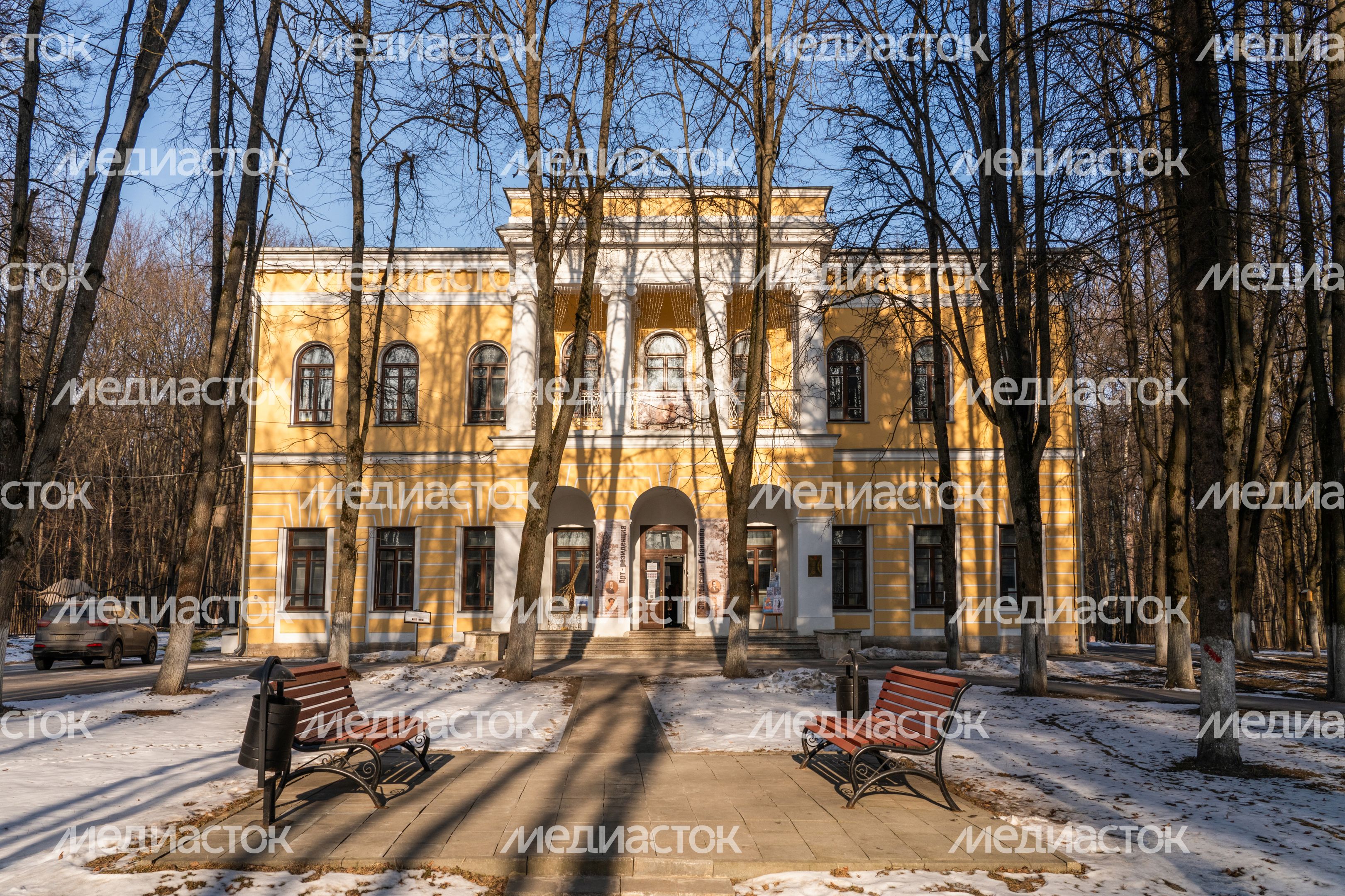 Усадьба Знаменское-Губайлово в округе Красногорск Усадьба Знаменское-Губайлово в округе Красногорск