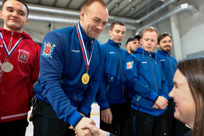 Всероссийские соревнования по керлингу среди мужских команд в Дмитрове