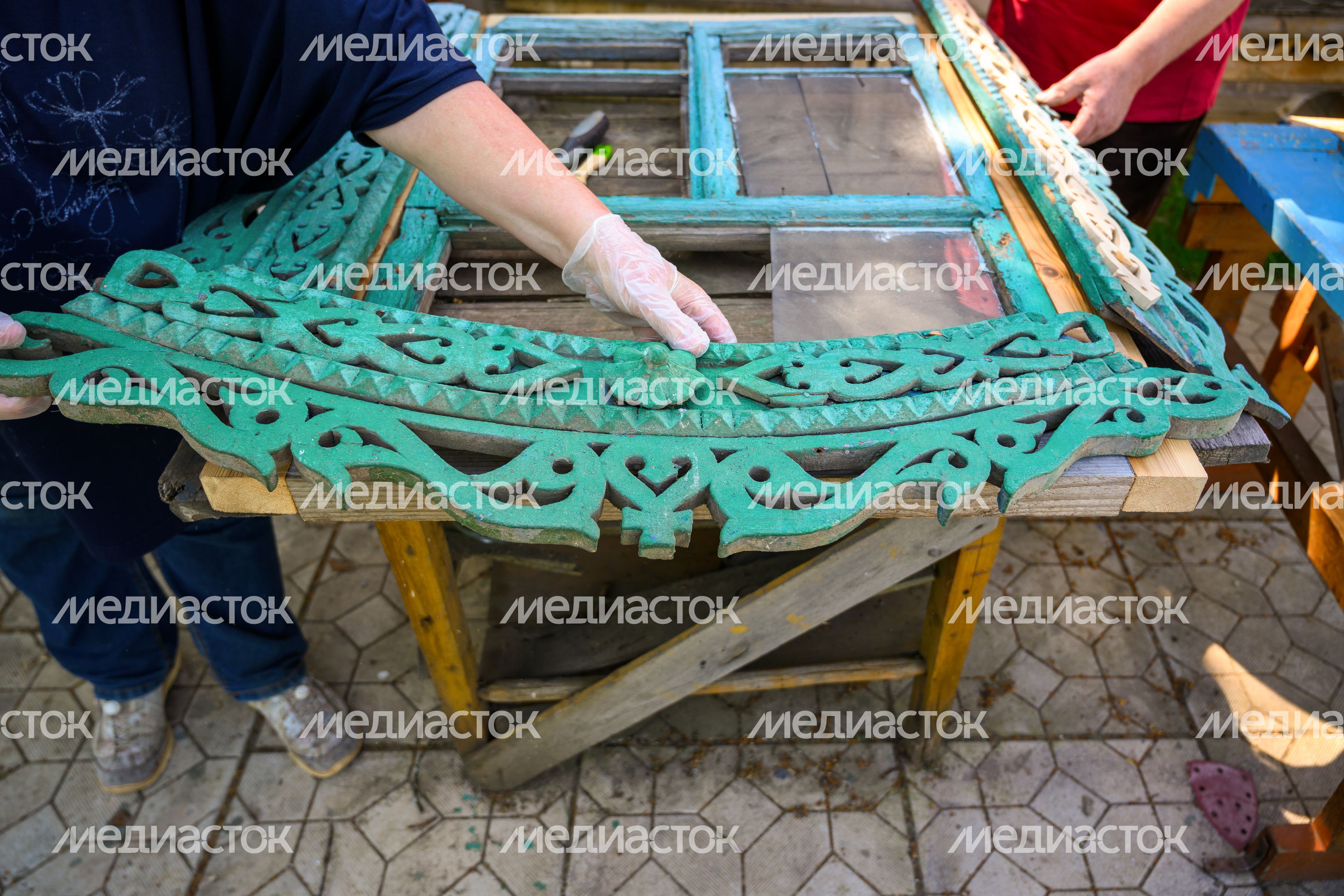 Реставрация наличников в деревне Заволенье Орехово-Зуевского округа Реставрация наличников в деревне Заволенье Орехово-Зуевского округа