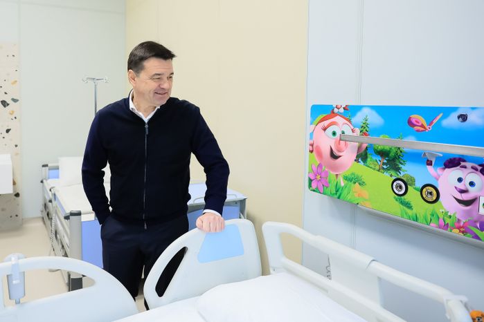 Посещение Губернатором Подмосковья стройплощадки Детской областной больницы в Красногорске