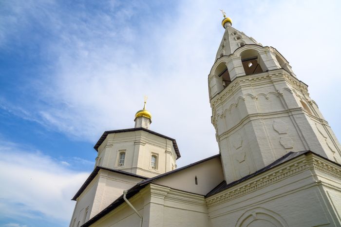 Богородице-Рождественский Бобренев мужской монастырь в селе Старое Бобренево округа Коломна