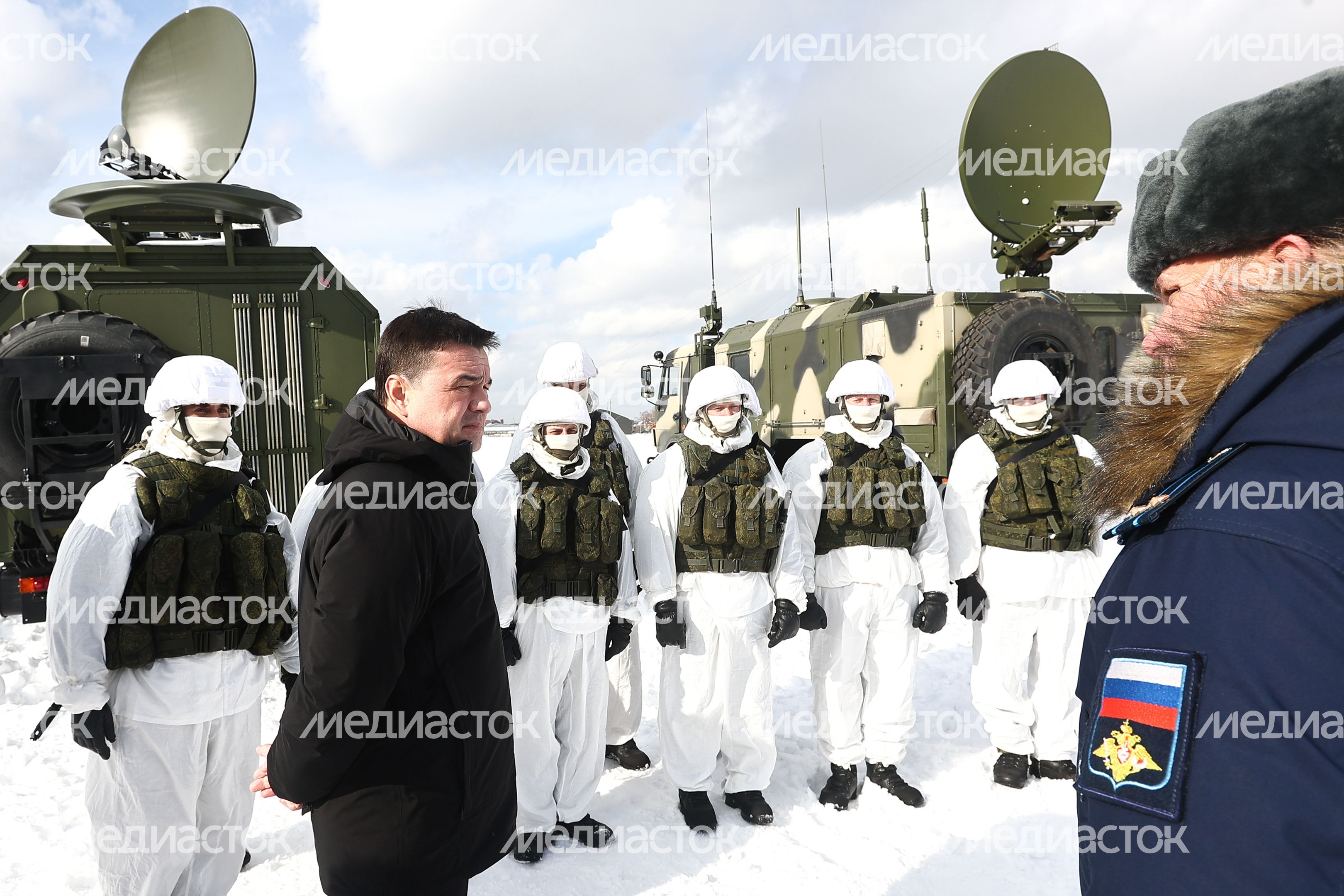 Поздравление с Международным женским днем связисток ВДВ Губернатором Подмосковья Поздравление с Международным женским днем связисток ВДВ Губернатором Подмосковья