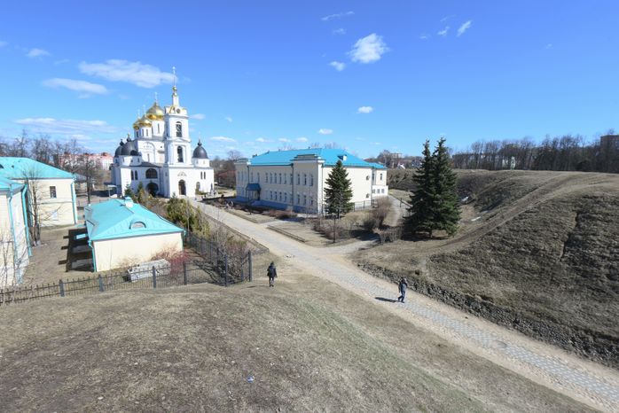 Дмитровский кремль, 2 часть