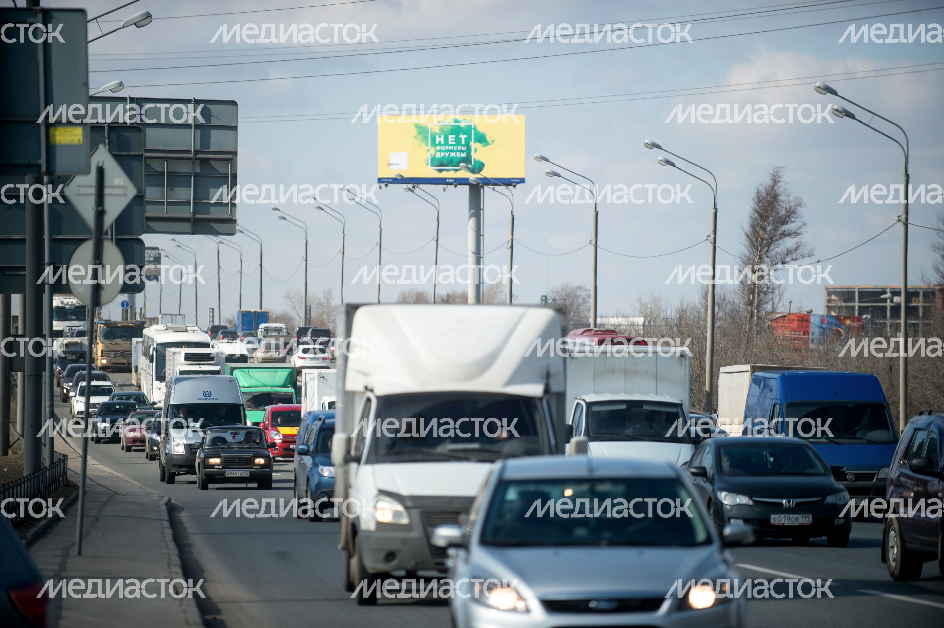 Автомобильное движение в Химках Автомобильное движение в Химках