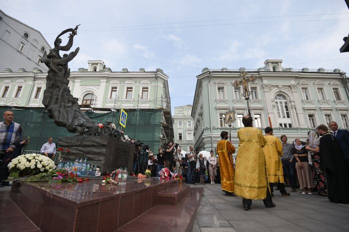 Митинг «Без слов» в память о жертвах трагедии в Беслане прошел в Москве