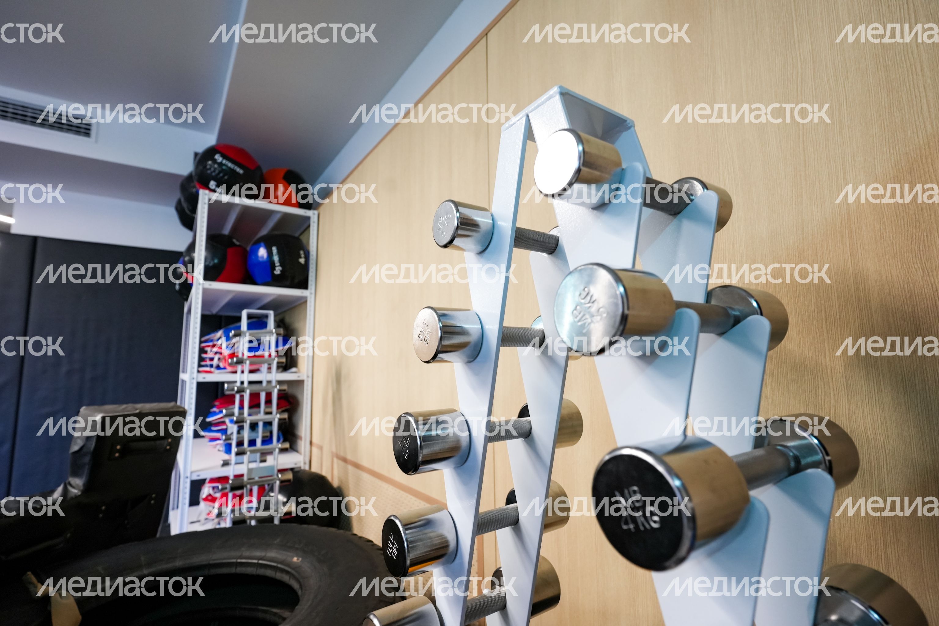После капремонта стадион "Торпедо" в Орехово-Зуеве стал многофункциональным спортивным центром После капремонта стадион "Торпедо" в Орехово-Зуеве стал многофункциональным спортивным центром