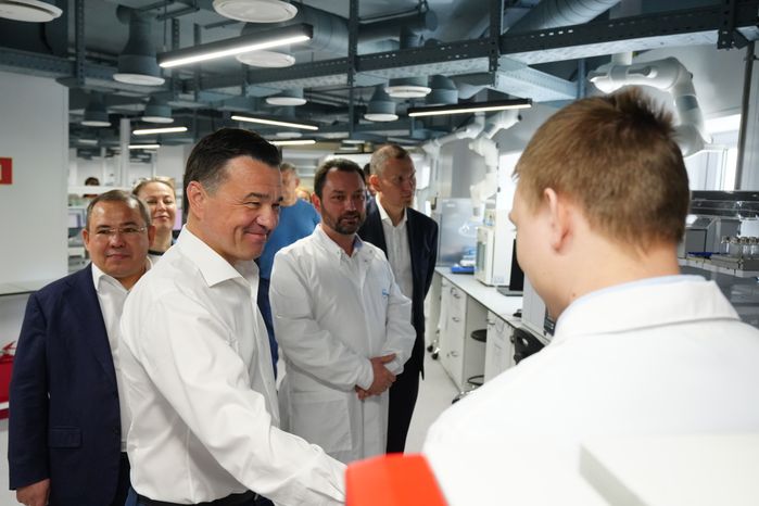 Губернатору представили проект развития R&D-Центра фармкомпании «Биннофарм Групп» в Красногорске