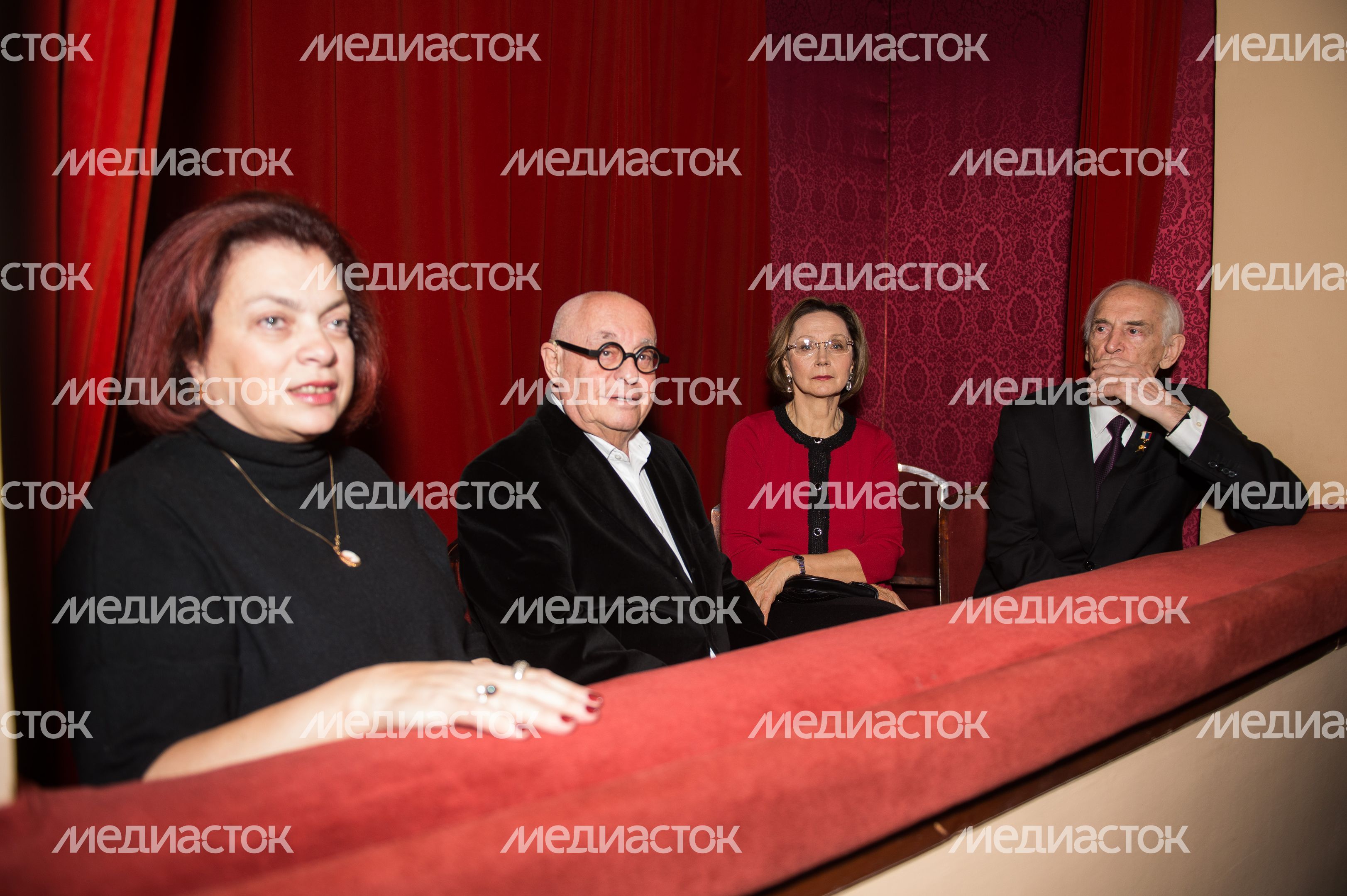 Церемония вручения премии «Звезда Театрала» в театре имени Вахтангова в Москве