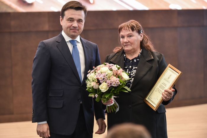 Награждение работников дорожного хозяйства губернатором МО