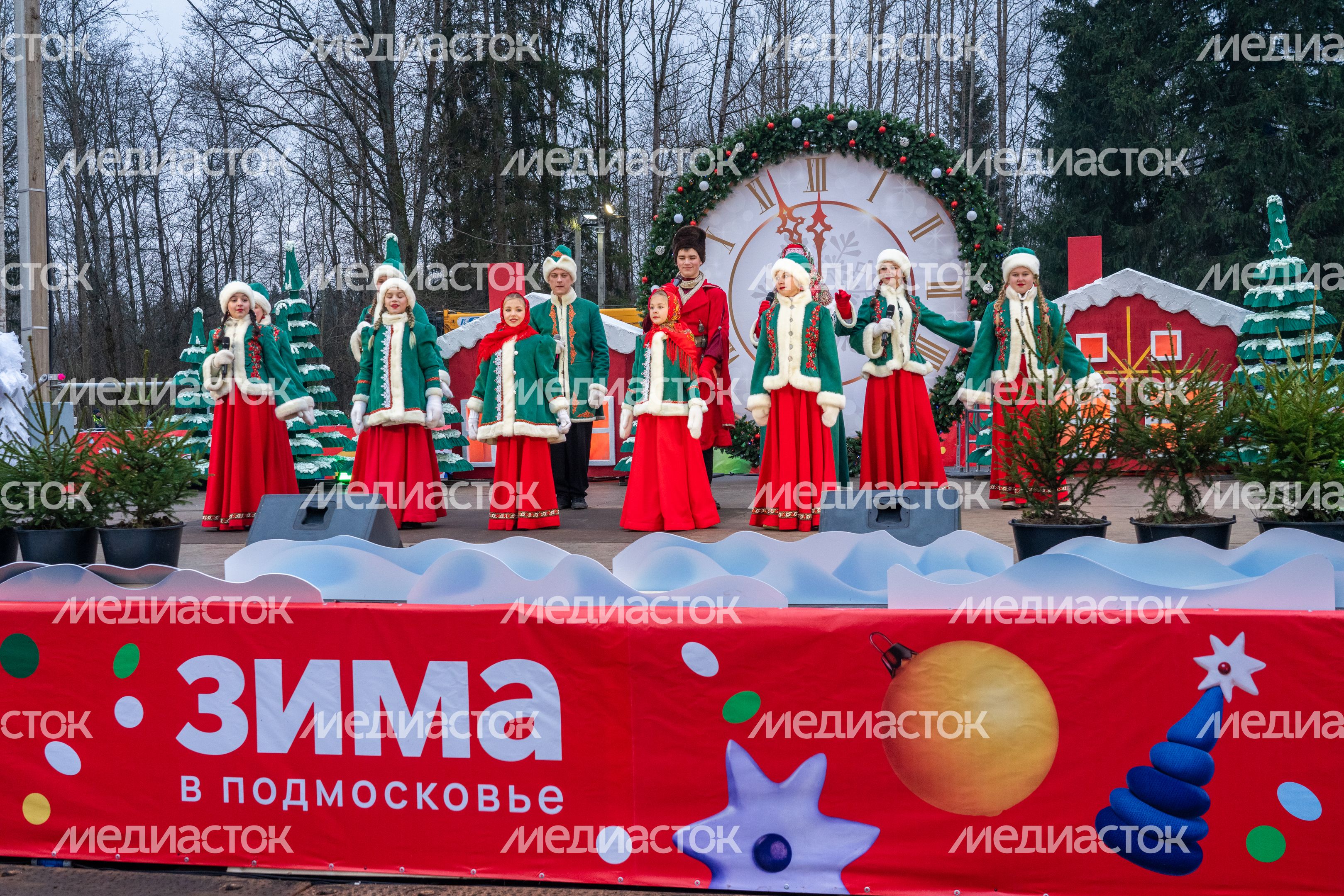 Главную новогоднюю елку страны спилили в Рузском округе Главную новогоднюю елку страны спилили в Рузском округе