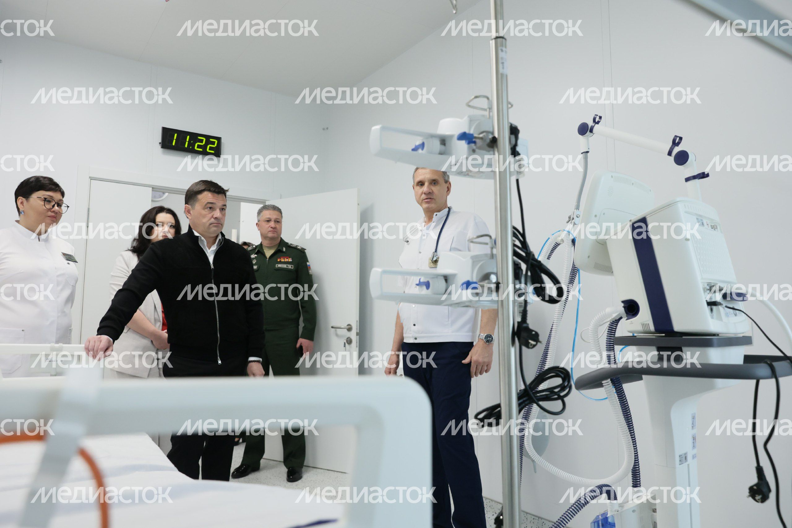 Открытие Губернатором Подмосковья и заместителем министра обороны РФ современного медицинского комплекса