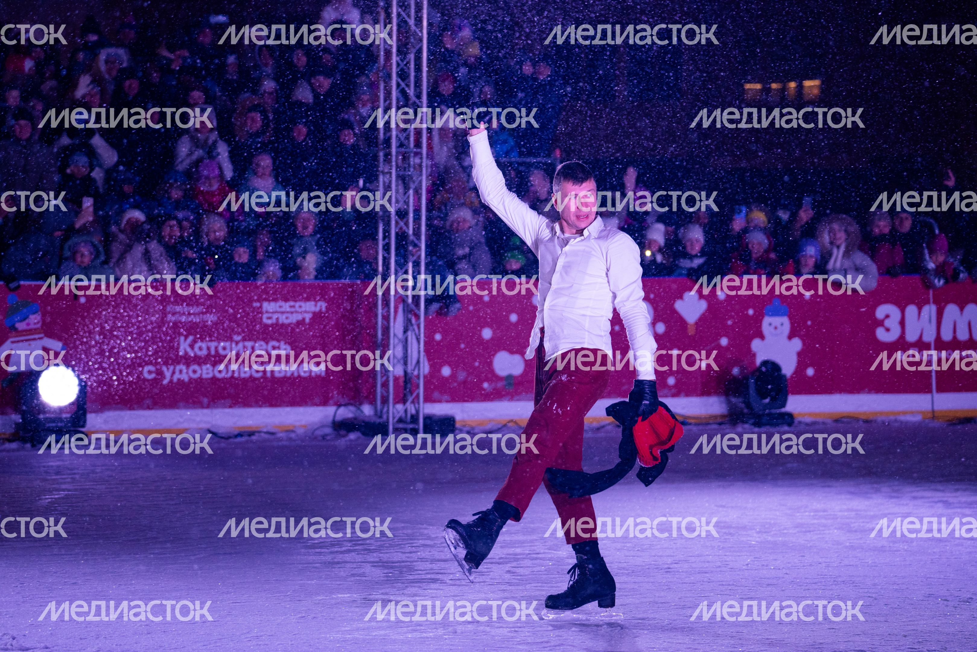 Красногорск. Ледовое шоу Ильи Авербуха «Чемпионы» в Путилково Красногорск. Ледовое шоу Ильи Авербуха «Чемпионы» в Путилково