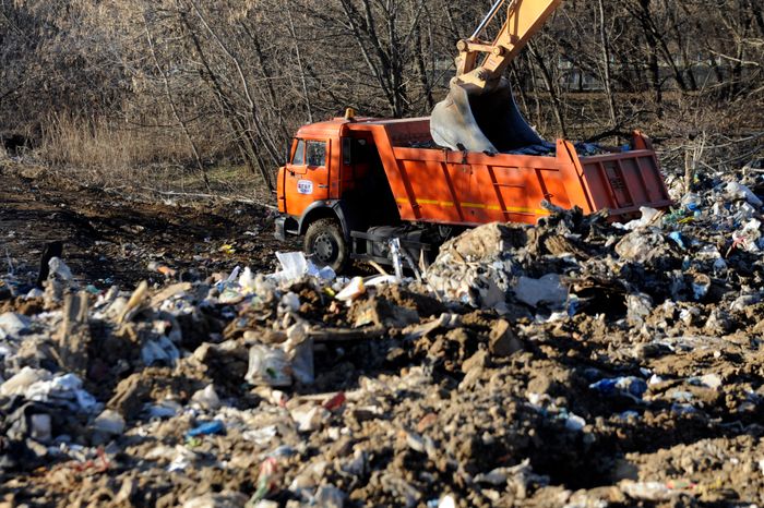 Незаконная свалка в Печатниках
