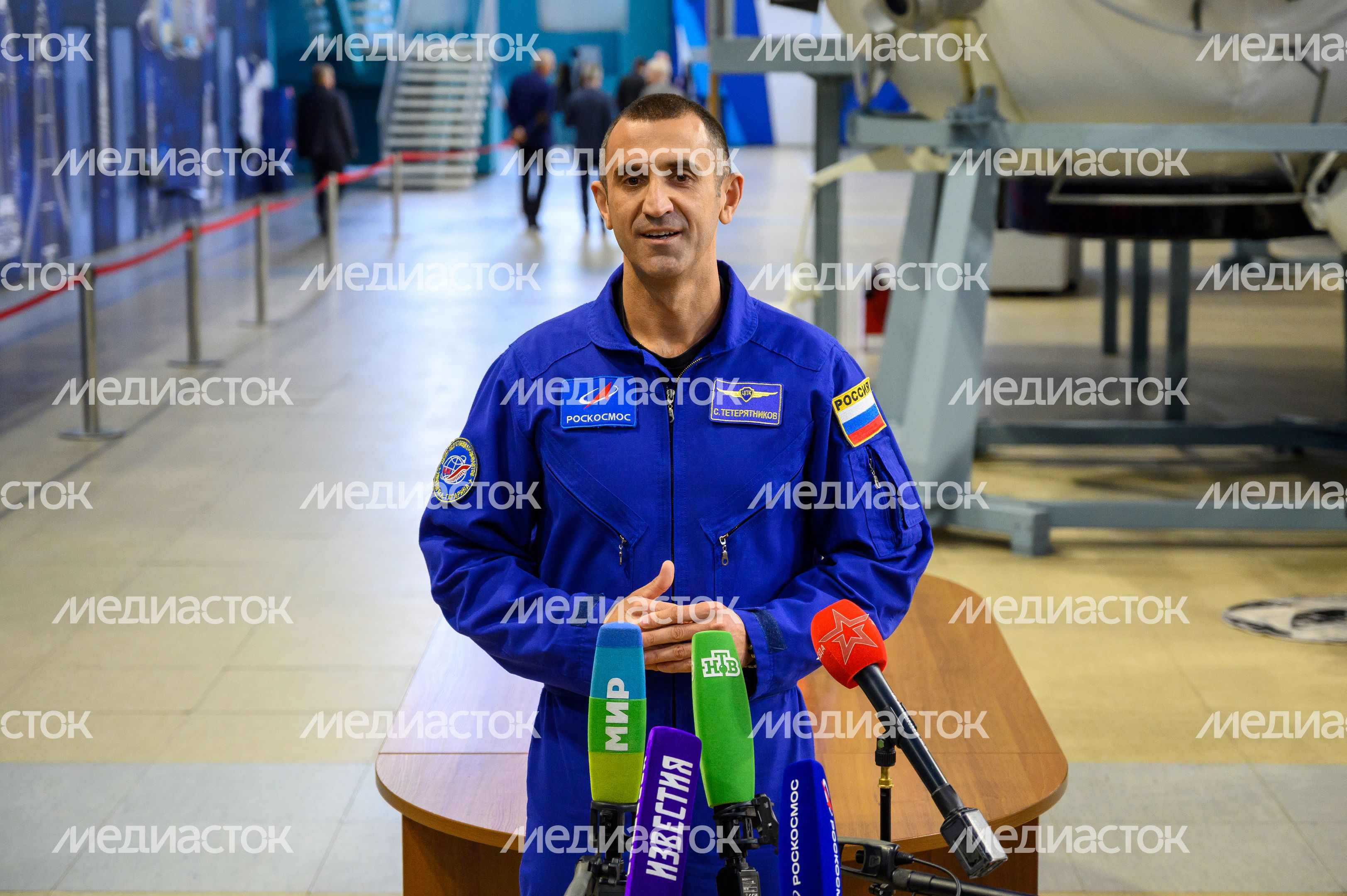 Космонавт Роскосмоса Сергей Тетерятников на комплексной тренировке в Центре подготовки космонавтов Звездного городка Космонавт Роскосмоса Сергей Тетерятников на комплексной тренировке в Центре подготовки космонавтов Звездного городка
