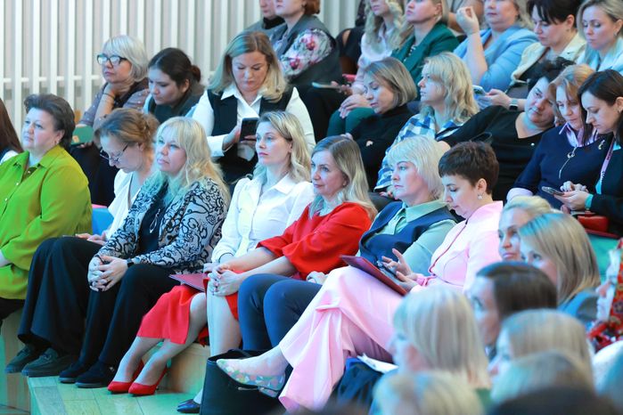 Фестиваль педагогических практик "Цифровая матрешка" в гимназии им. М.Е. Примакова