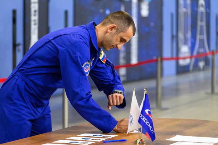 Космонавт Роскосмоса Сергей Тетерятников на комплексной тренировке в Центре подготовки космонавтов Звездного городка
