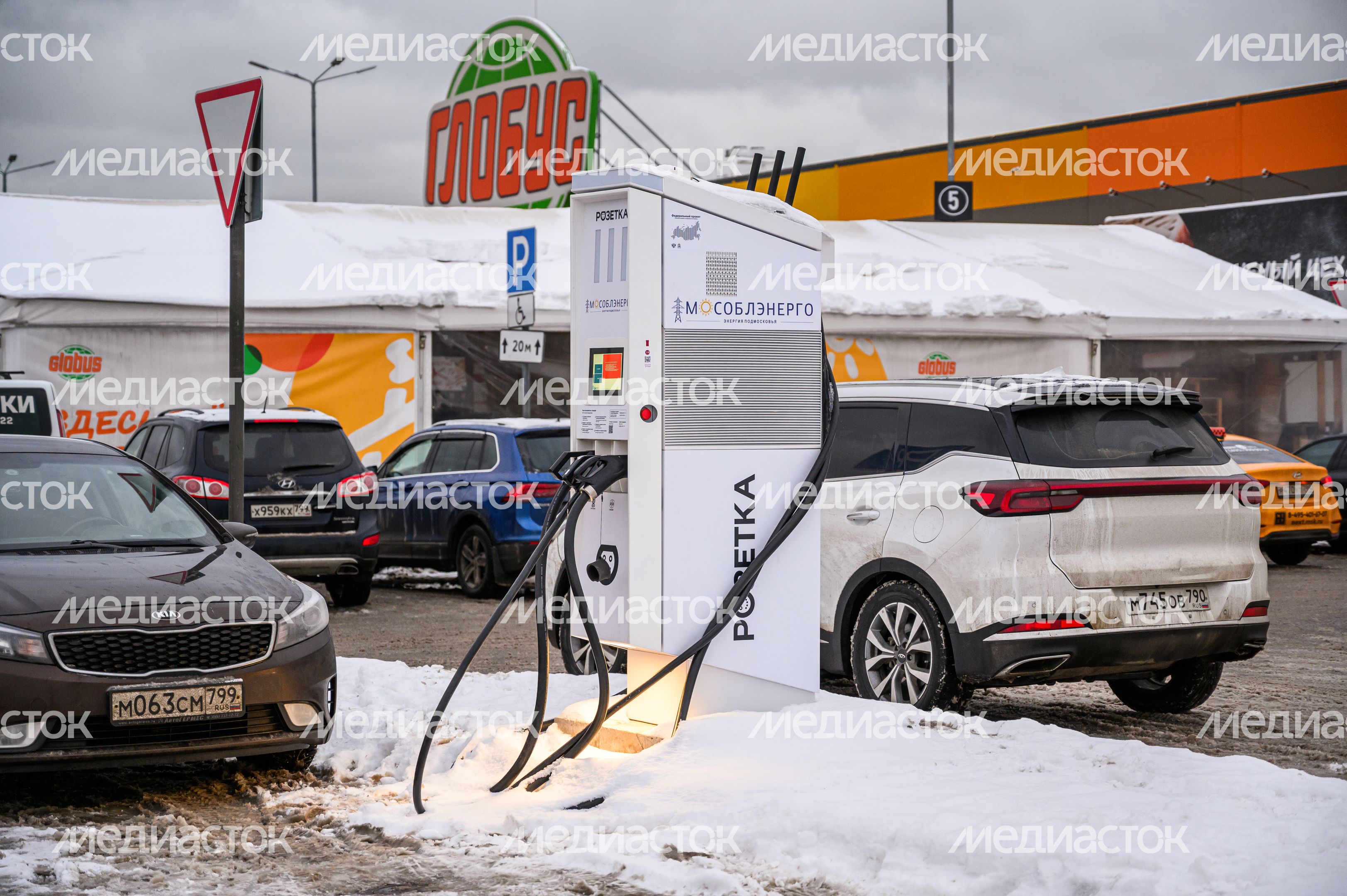 Электрозарядная станция (ЭЗС) на улице Энтузиастов в Балашихе Электрозарядная станция (ЭЗС) на улице Энтузиастов в Балашихе