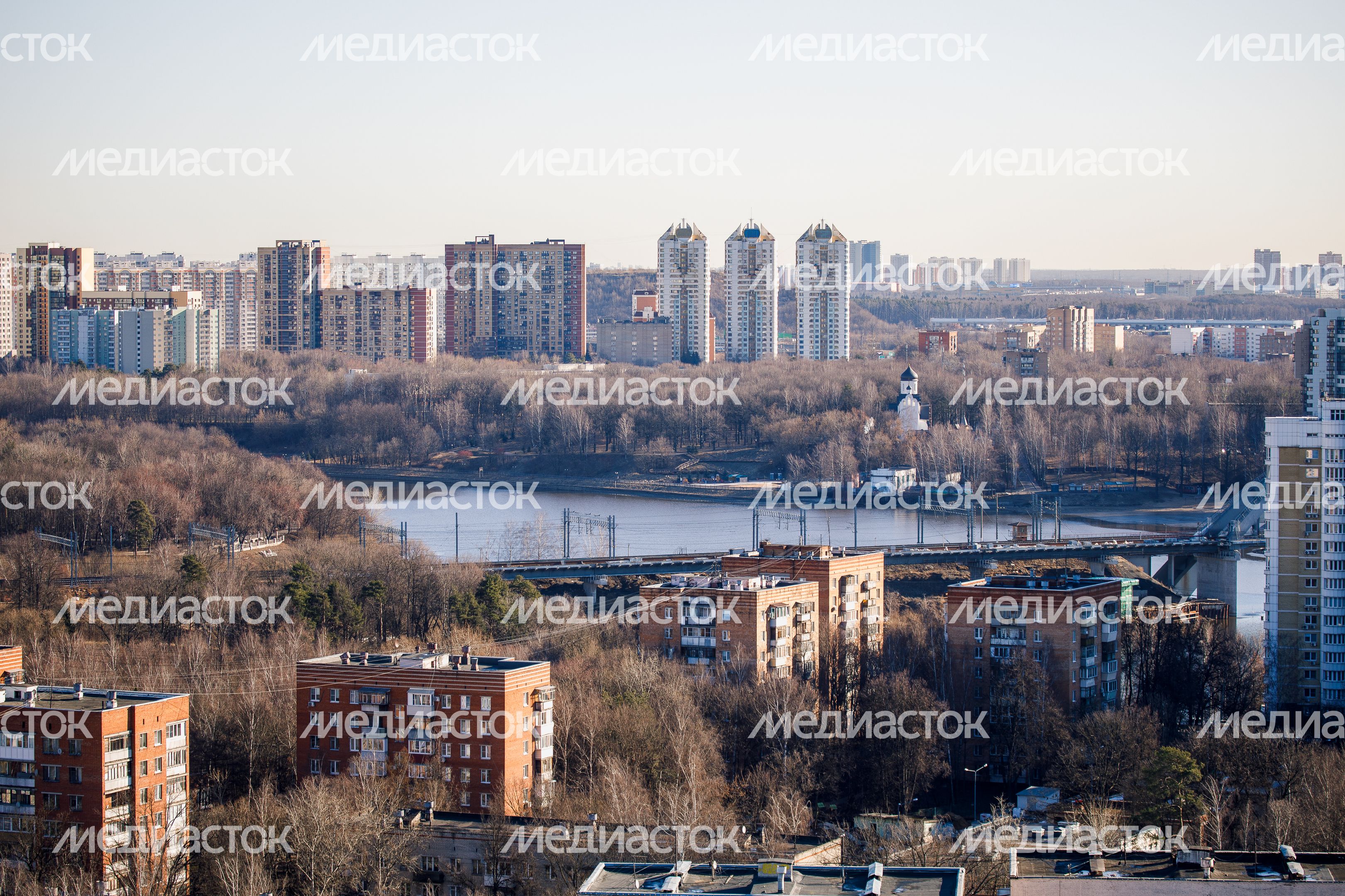Весенние виды города Химки Весенние виды города Химки