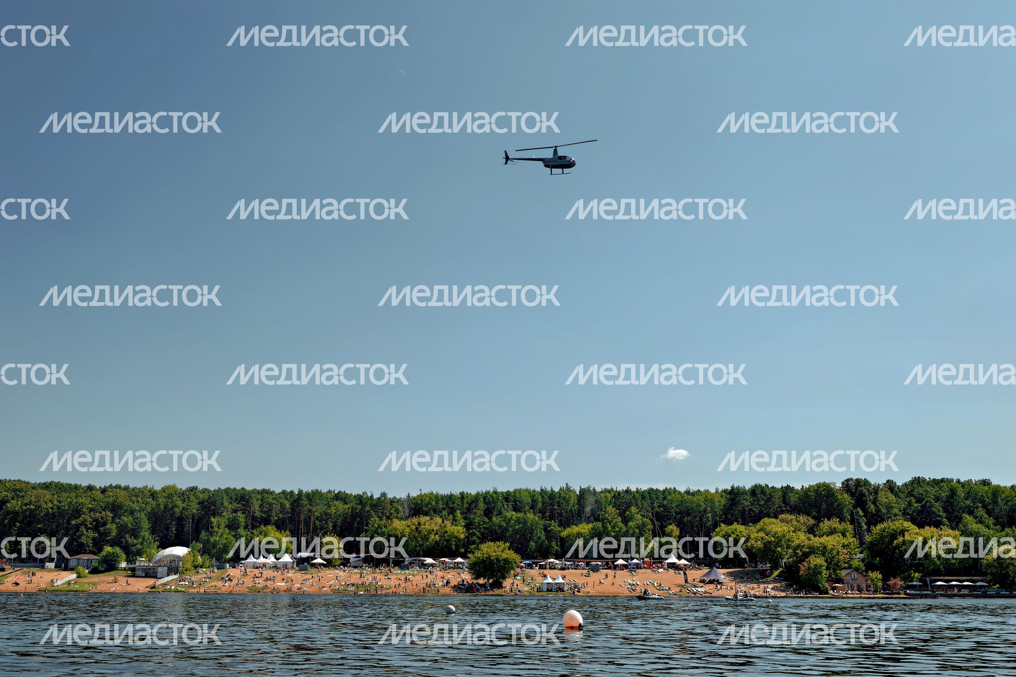 Отдых у воды Живописной бухты на пляже «Рублево» в Красногорске Отдых у воды Живописной бухты на пляже «Рублево» в Красногорске