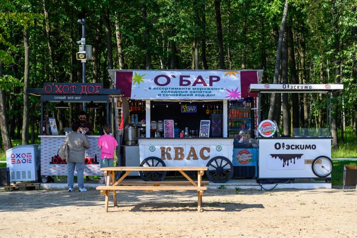 Точки питания на пляже парка «Авангард» в Электростали