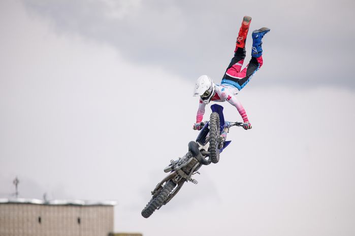 Шоу команды мотофристайла FMX13 в Лобне