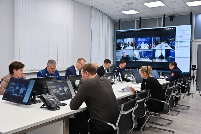 Игорь Даниленко провёл личный приём граждан в Ленинском округе