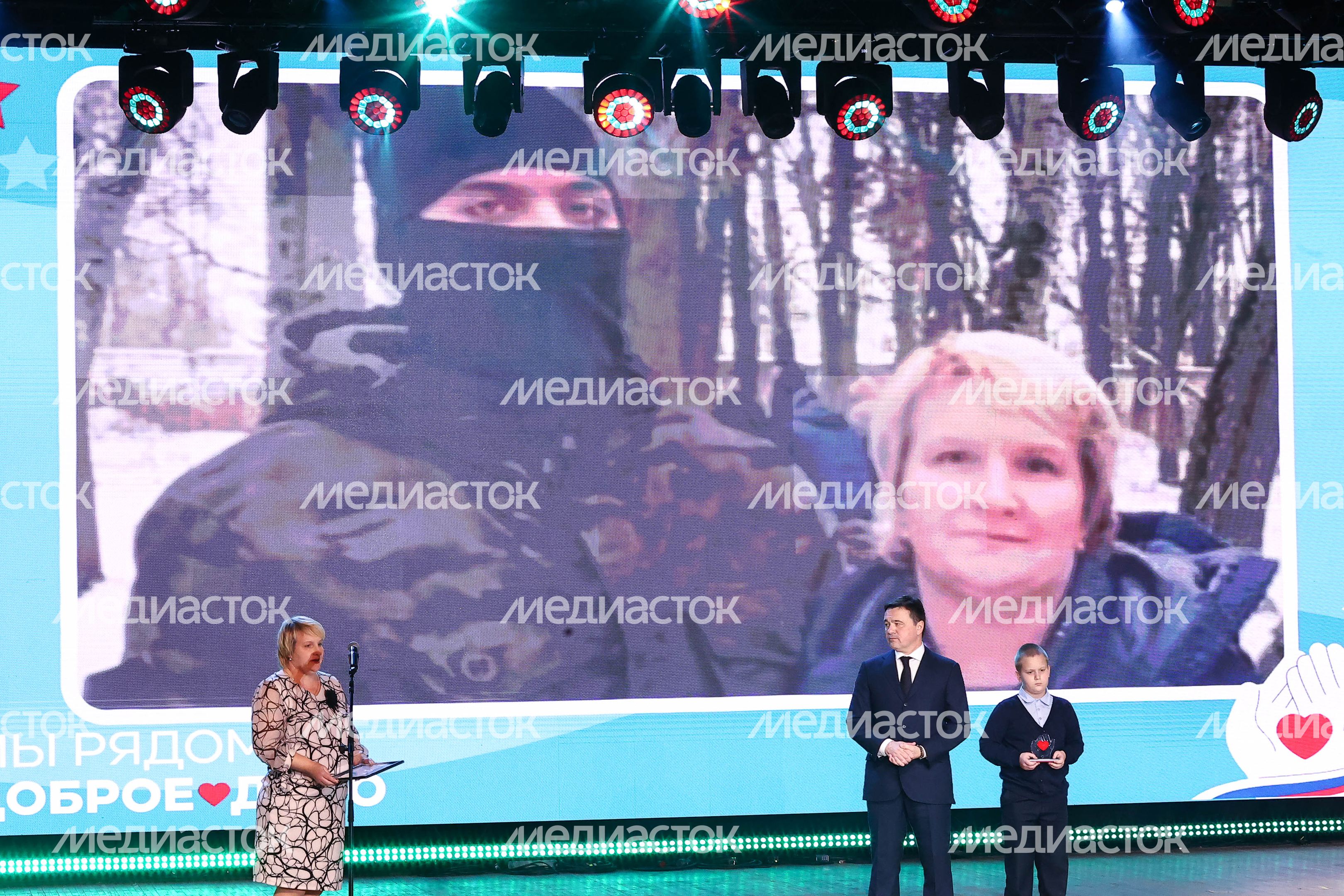 Награждение Губернатором лауреатов губернаторской премии «Мы рядом. Доброе дело»