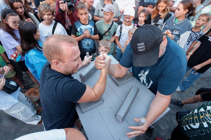 Зрелищные гонки на самодельных машинках «Гальчино Ралли» в Домодедово