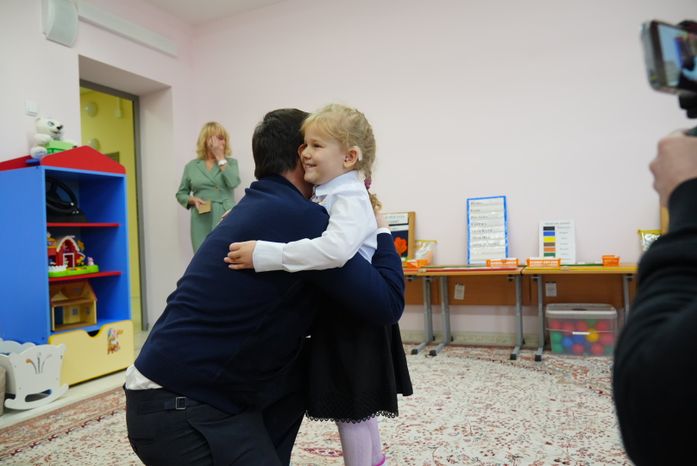 Посещение интерната для обучения слепоглухих детей и молодых инвалидов в Сергиево-Посадском округе Губернатором Подмосковья