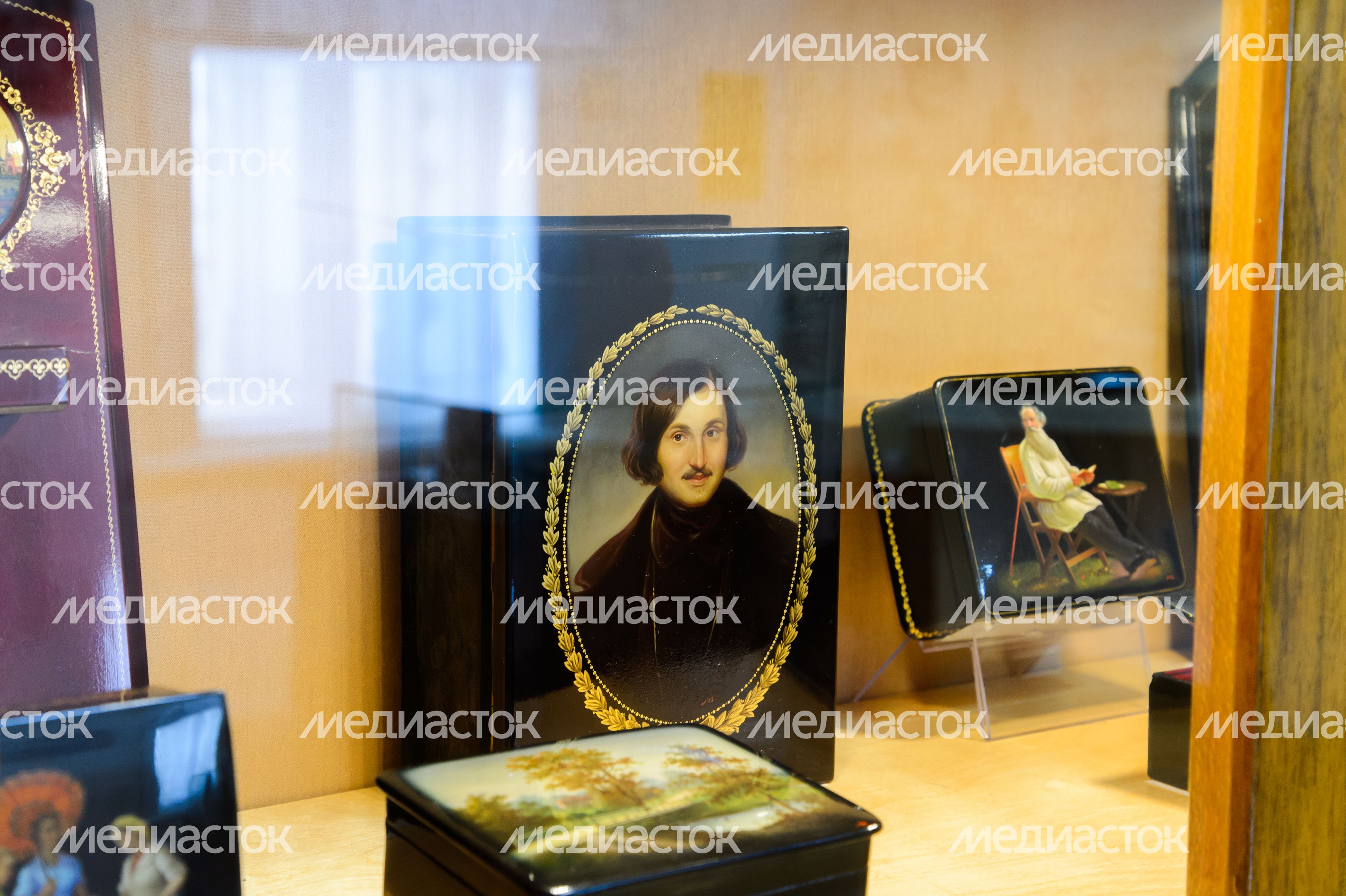 Мытищи. Музей народных художественных промыслов «Усадьба Лукутиных» Мытищи. Музей народных художественных промыслов «Усадьба Лукутиных»