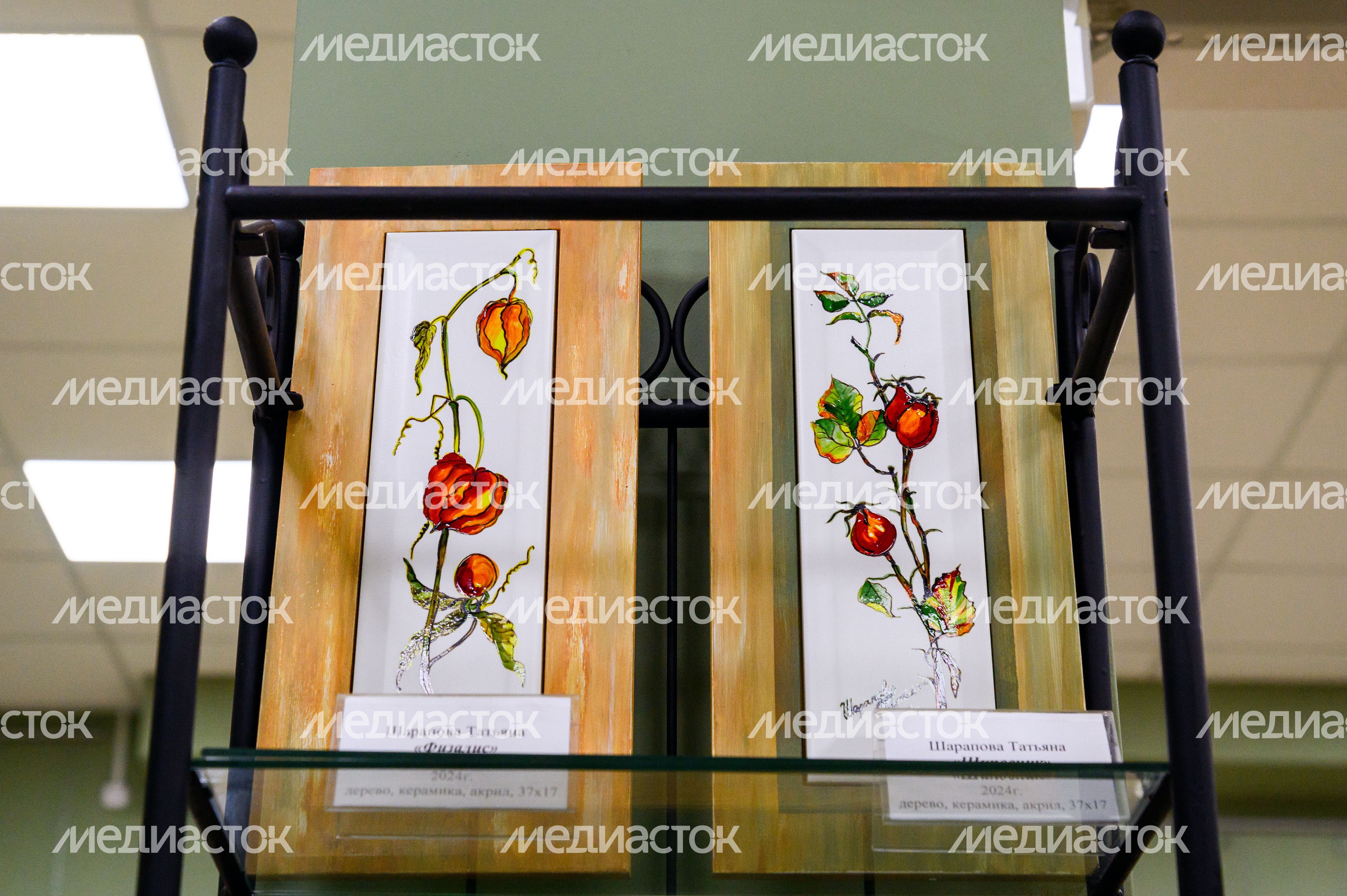 Выставка «Фестиваль цветов» в Пушкинском доме художника Выставка «Фестиваль цветов» в Пушкинском доме художника