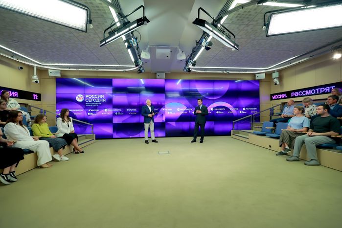 Андрей Воробьев вручил Дмитрию Киселеву Орден «За заслуги перед Московской областью» I степени