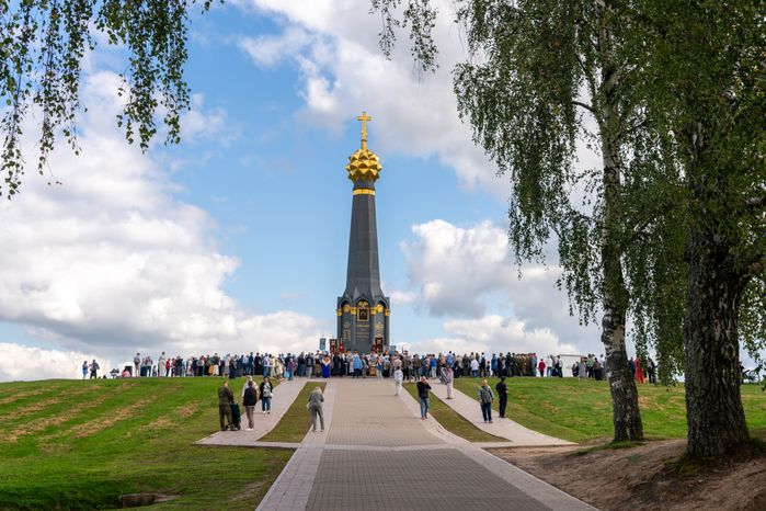 Памятные мероприятия на Бородинском поле на Батарее Раевского в День воинской славы России