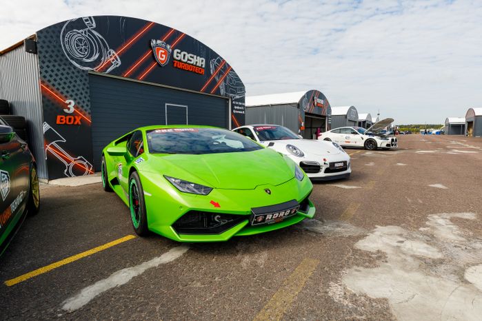 На Sueta Car Fest выбрали лучшие автомобили по тюнингу и автозвуку
