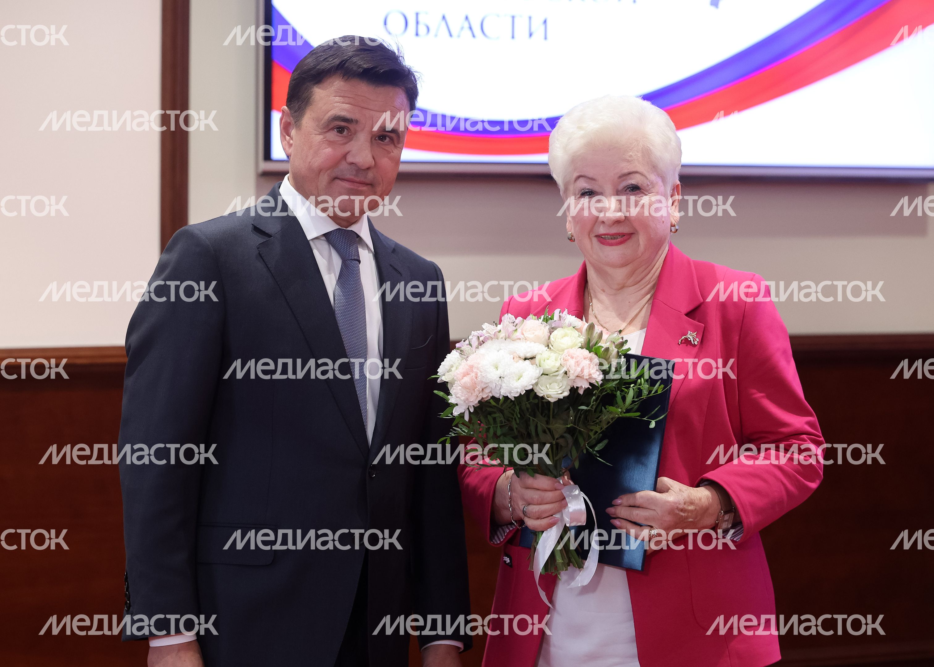Андрей Воробьев поздравил жителей региона с днём Московской области