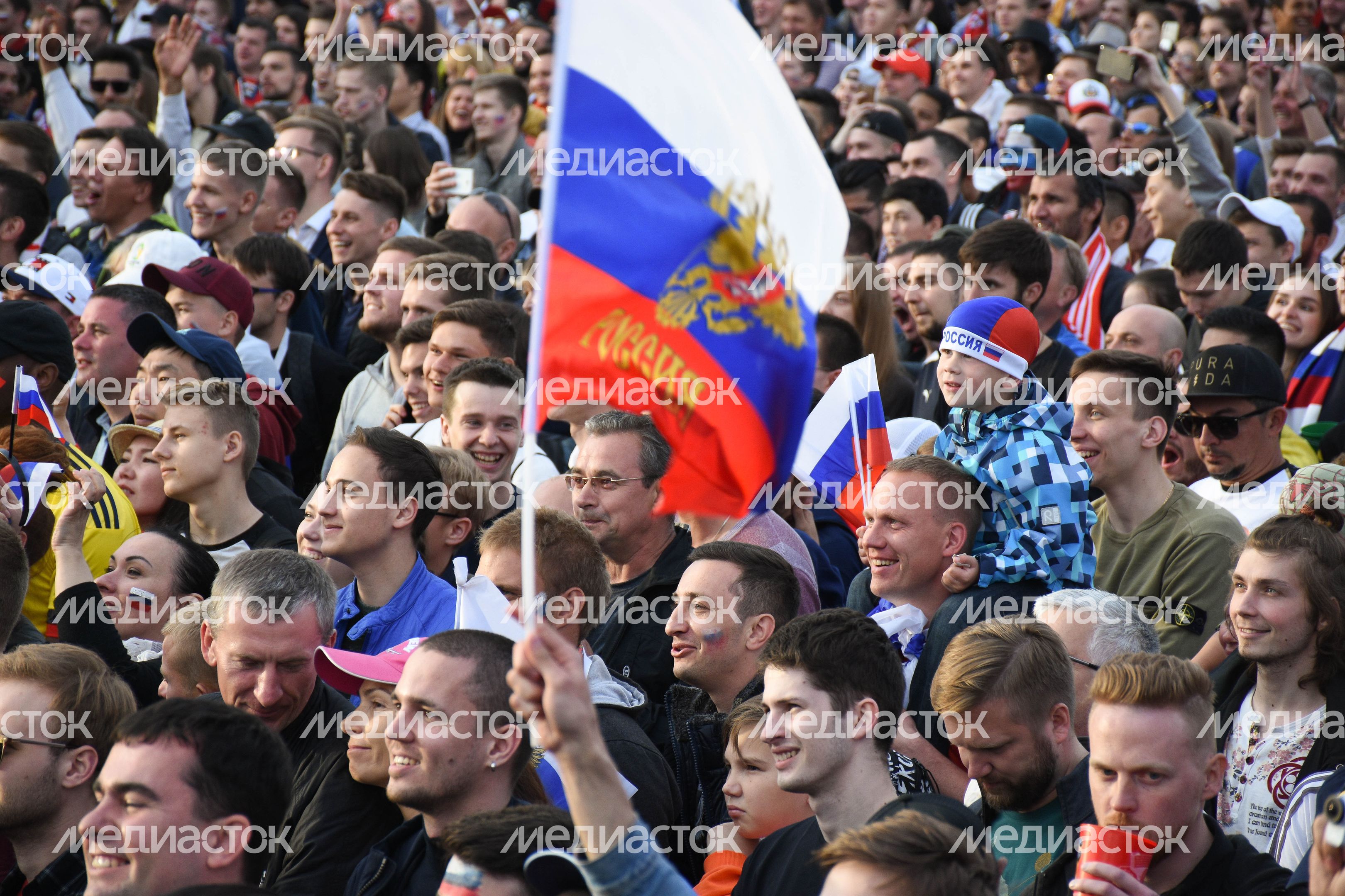 Открытие Чемпионата мира по футболу в Москве на Воробьёвых горах