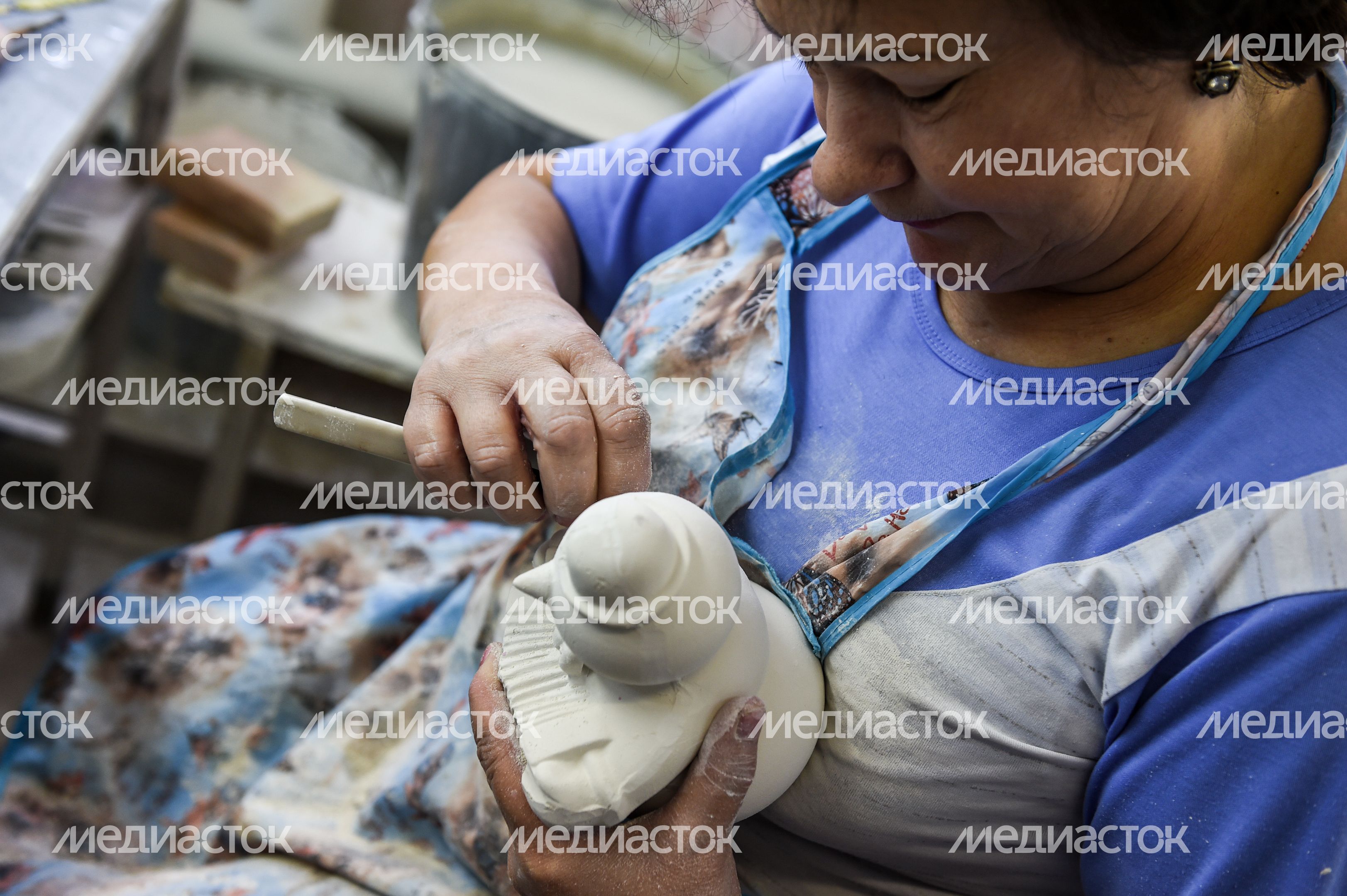Производство знаменитого Гжельского фарфора