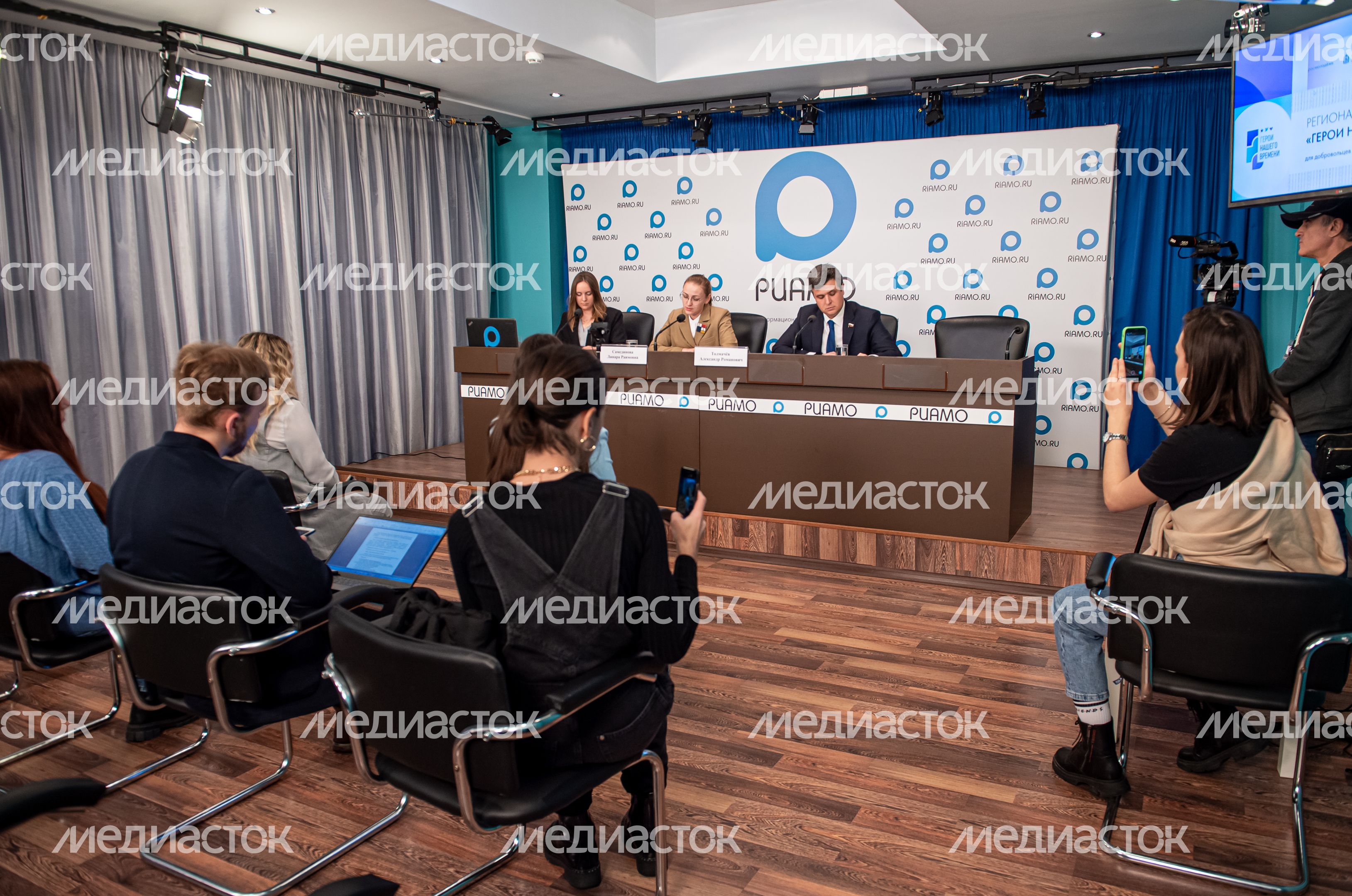 Пресс‑конференция на тему «Региональная премия для добровольцев «Герой нашего времени»: итоги и планы»