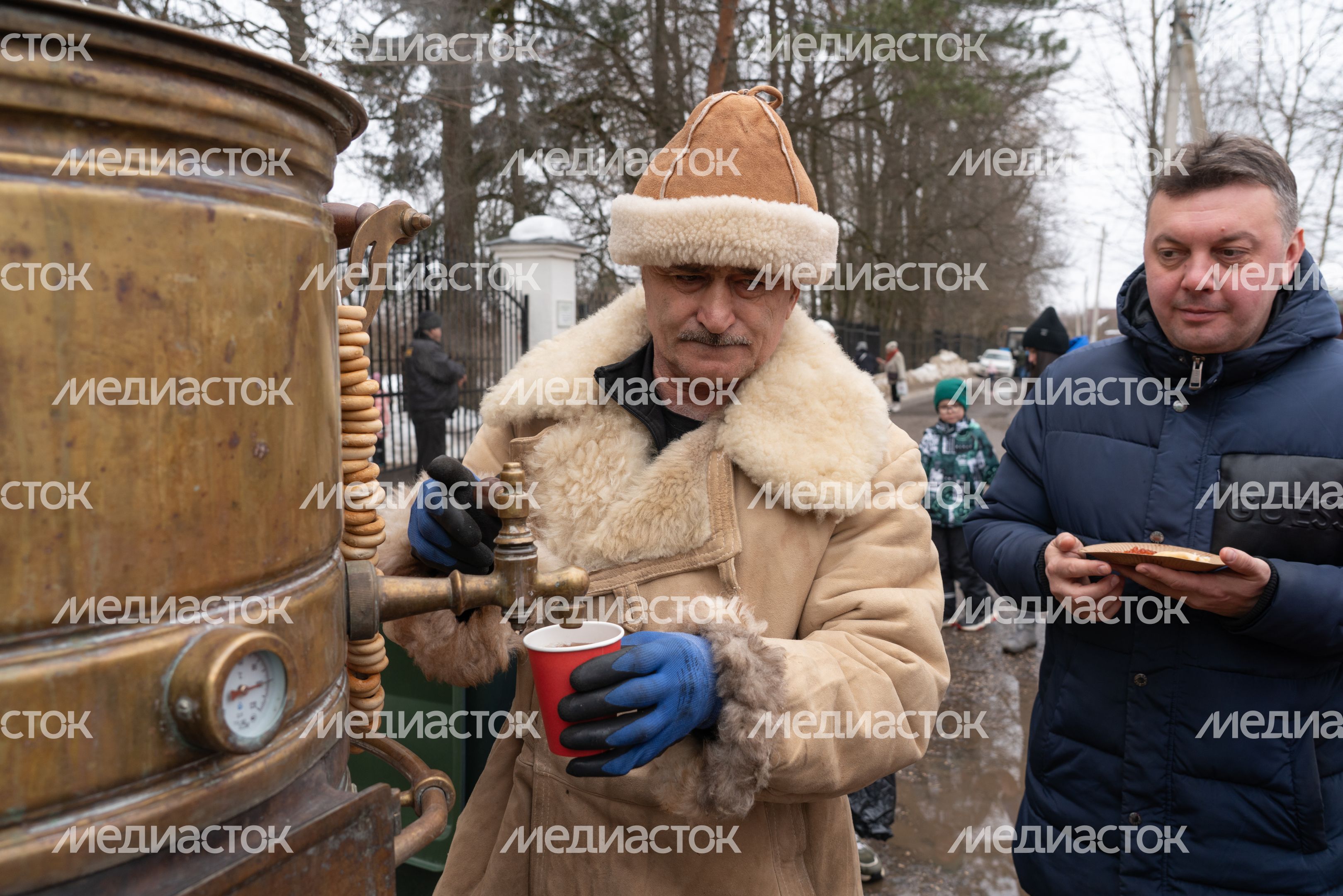 Масленица в парке "Захарово". Одинцовский округ