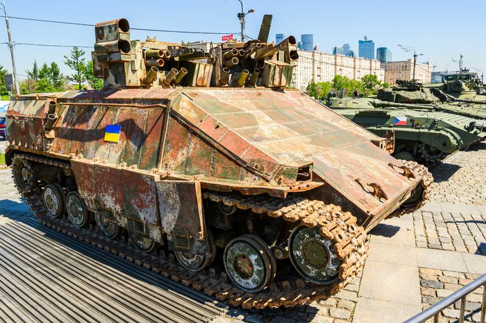 Выставка вооружения в Парке Победы, посвященная СВО