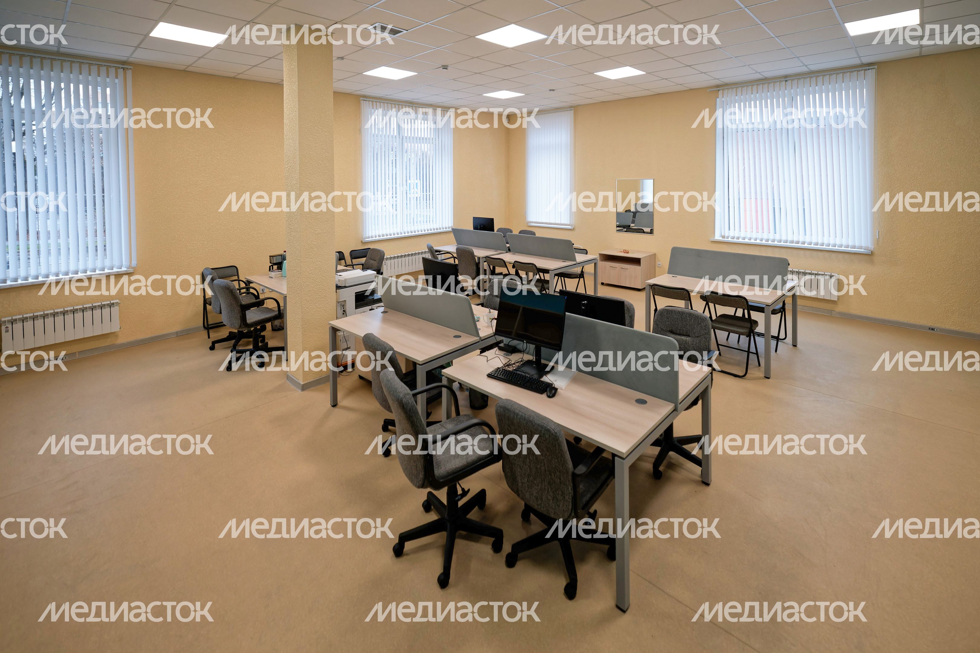 Компьютерный класс в новой школе микрорайона Климовск города Подольск Компьютерный класс в новой школе микрорайона Климовск города Подольск