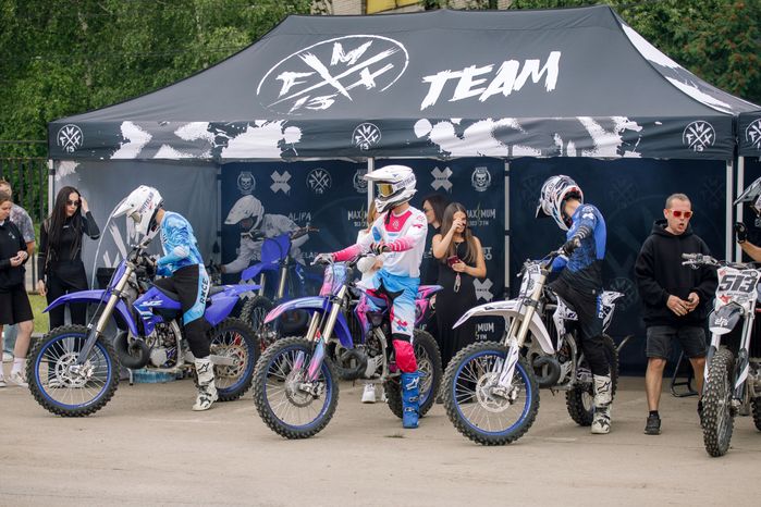 Шоу команды мотофристайла FMX13 в Лобне