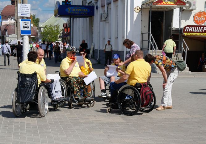 Акция «Народный контроль доступности объектов социальной среды» в Сергиевом Посаде